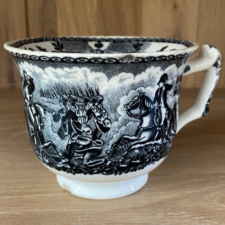 Tasse en faïence fine, Napoléon, Cappellemans, 19è