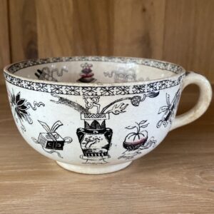 Tasse en faïence fine "Potiche", Société Céramique Maestricht