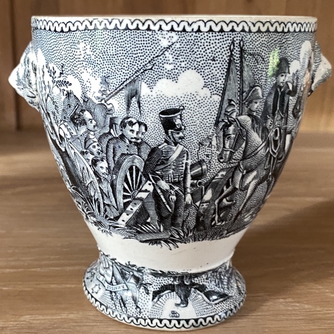 Sucrier en faïence fine "Napoléon" de Jemappes Cappellemans, 19è siècle – Image 3