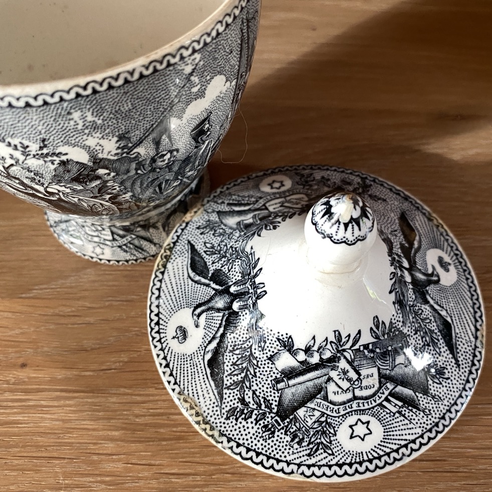 Sucrier en faïence fine "Napoléon" de Jemappes Cappellemans, 19è siècle – Image 5