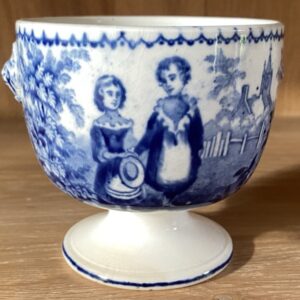 Sucrier en faïence fine, Orphans, Boch Frères, 19è