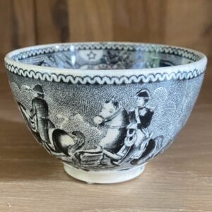 Petit bol en faïence fine, Napoléon, Jemappes Cappellemans 19è siècle