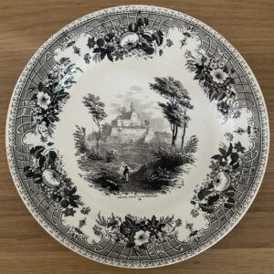 Assiette en faïence fine, Arlon, Boch Luxembourg 19è siècle