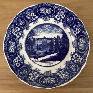 Assiette Boch Kéramis, Château de Roeulx, fin 19è