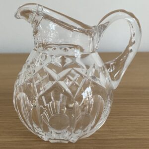 Petit crémier en cristal, Vonêche (?) 19è siècle