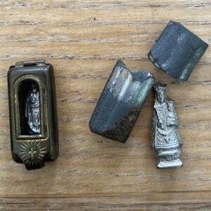 Mini reliquaire de poche, fin 19è-début 20è siècle