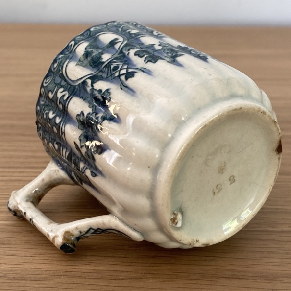 Tasse en faïence fine, Longwy 19è – Image 3