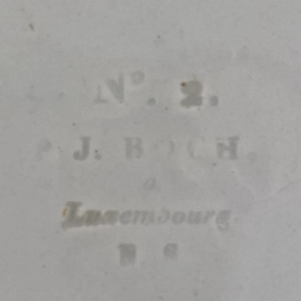 Assiette en faïence fine, Boch Luxembourg, 19è siècle – Image 3