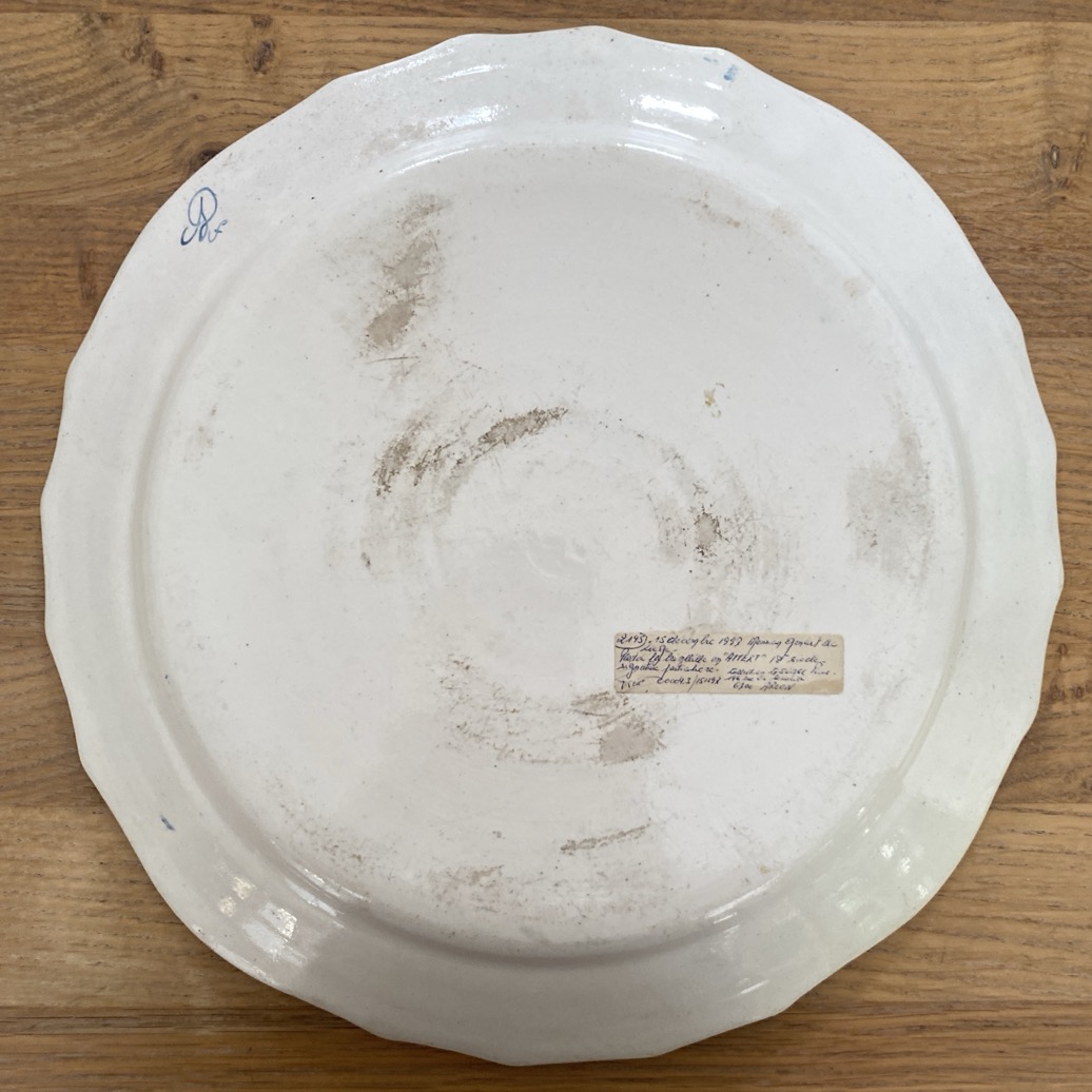 Assiette de présentation, faïence fine d'Attert, 18è – Image 2